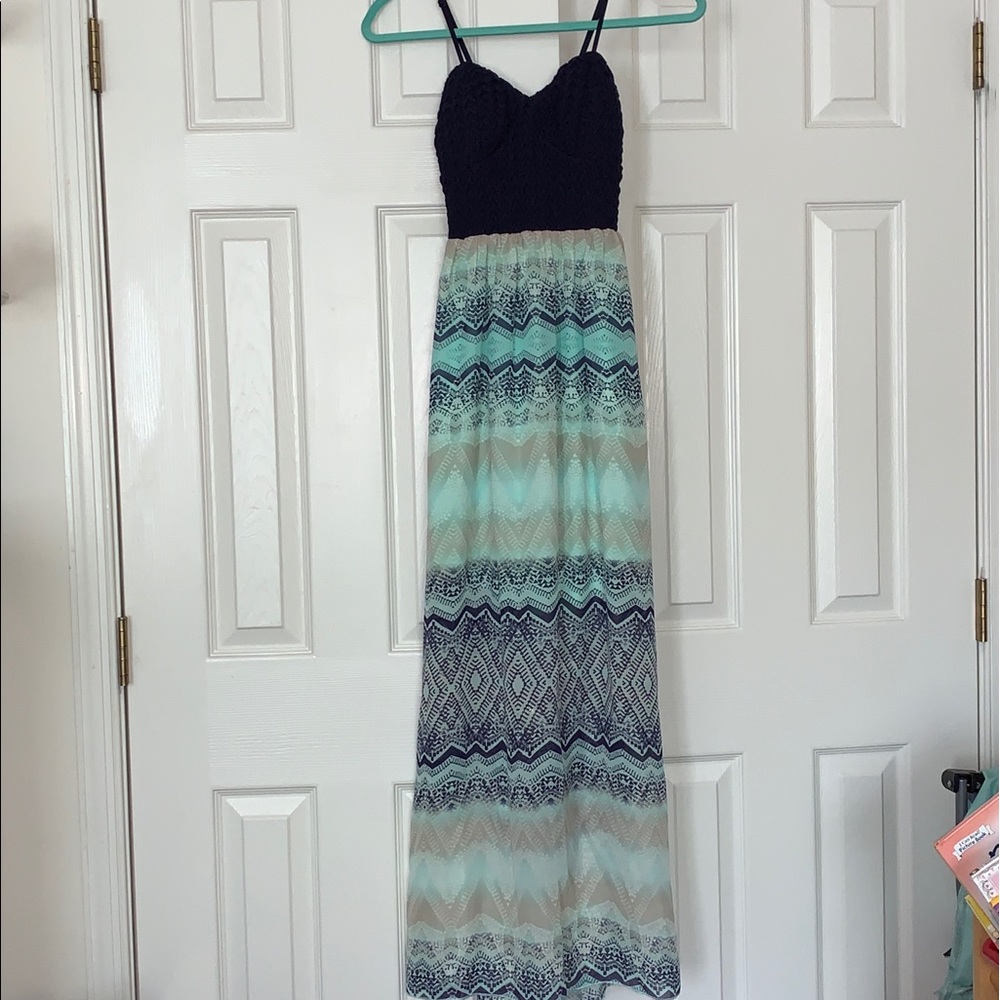 Beautiful Maxi Dress!